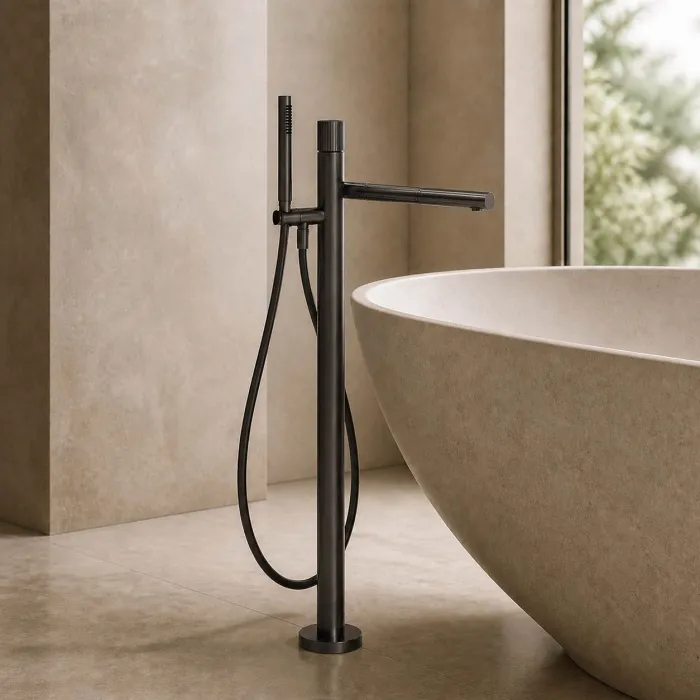 Cантехника Gessi Incastri Смеситель напольный для ванны с ручной лейкой , излив 247 мм