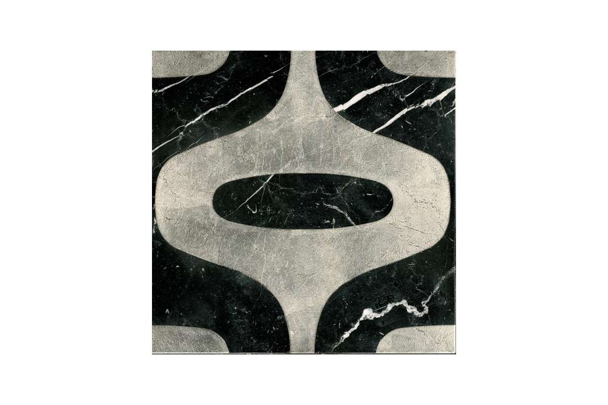 Мрамор Petra Antiqua Lacche 2 Halley Fondo Nero Marquinia   Decoro Argento 60 X 60