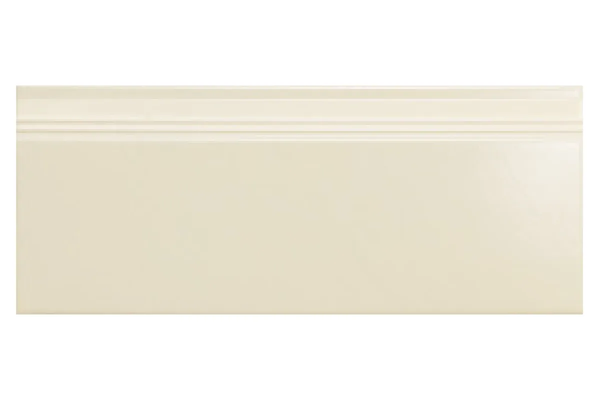 Керамогранит Petracers 800 Italiano (800 Итальяно) Battiscopa Bianco