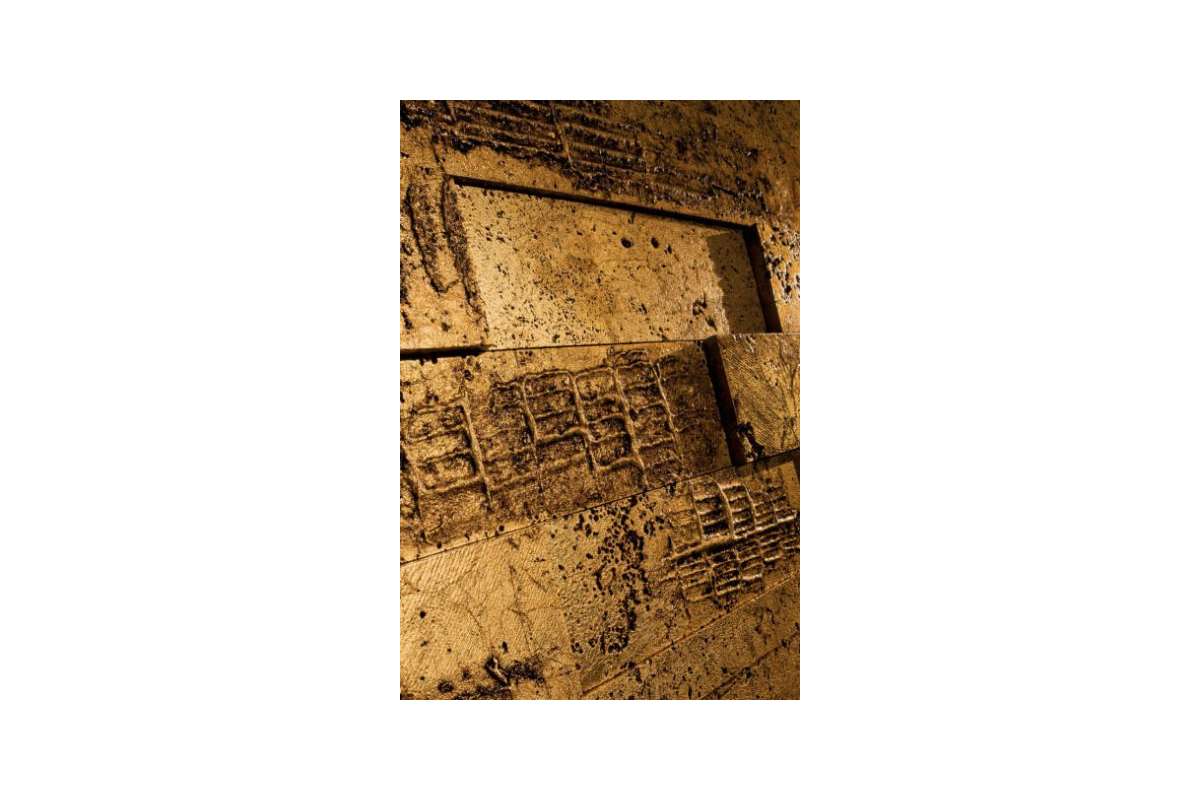 Мрамор Petra Antiqua Collections 1 Oro 10X30/10X90Cm